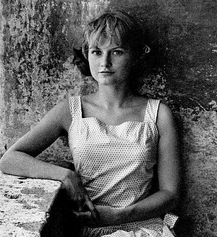Portrait de Mijanou Bardot