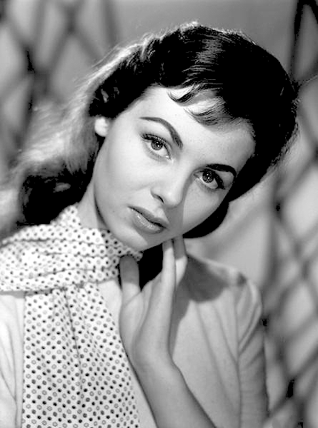 Portrait de Michèle Mercier
