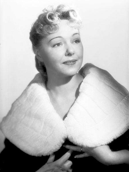 Portrait de Paulette Dubost