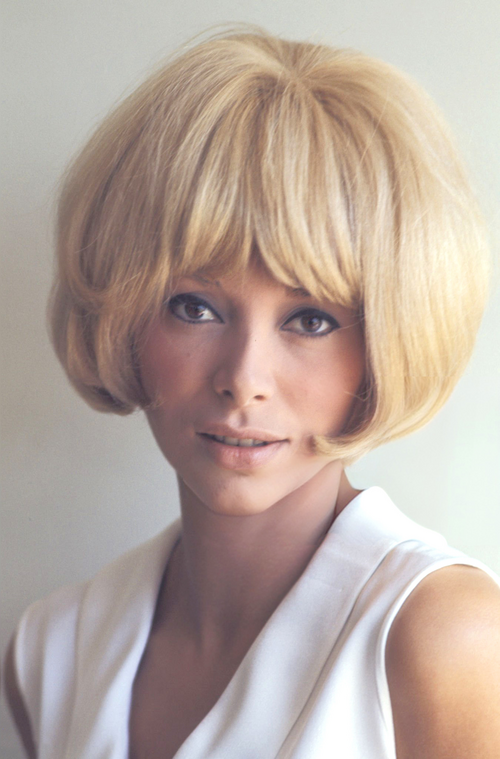 Portrait de Mireille Darc