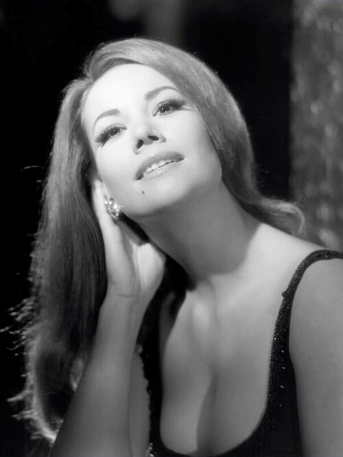 Portrait de Claudine Auger