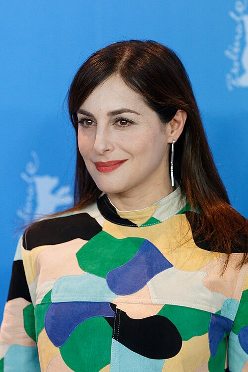 Portrait de Amira Casar