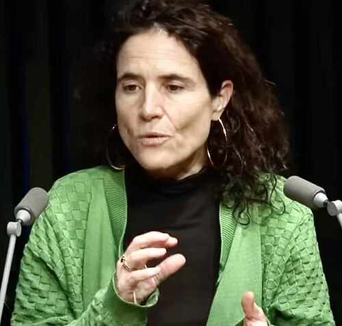 Portrait de Mazarine Pingeot