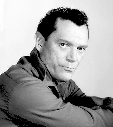 Portrait de Eddie Constantine